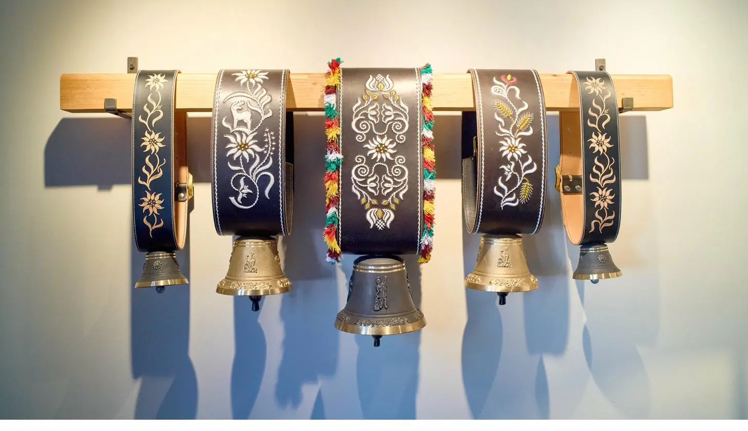 Alpine cowbells with embroidered leather straps