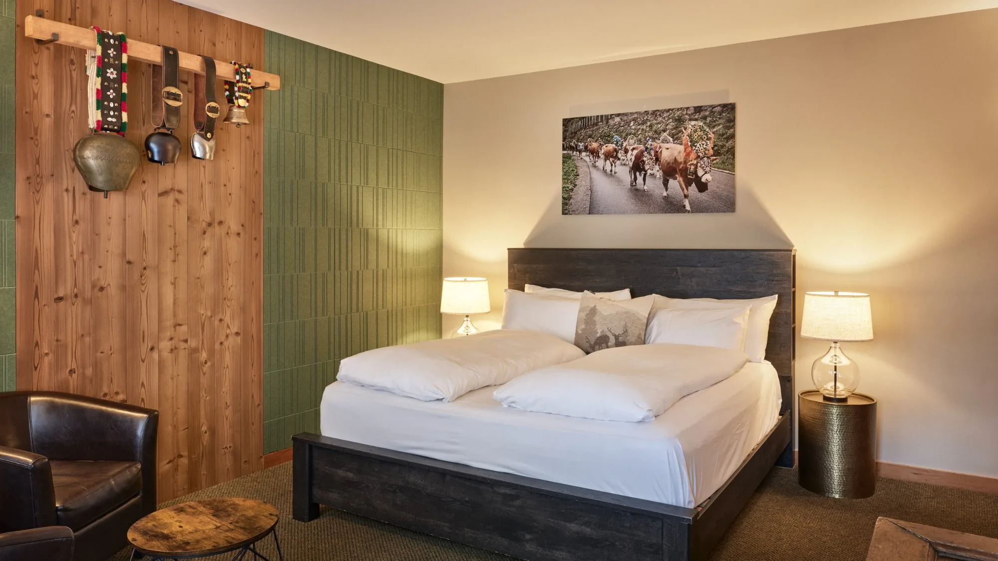Winter Room bedroom with cowbell wall and almabtrieb canvas